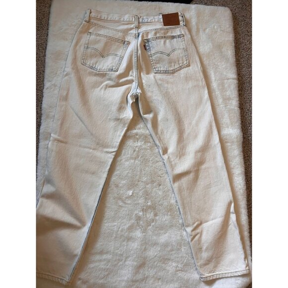 Levis Womens Red Tag Light Faded Blue Jeans 501 W3 L29 - Picture 3 of 13